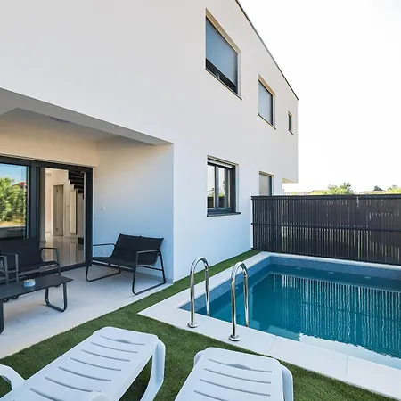 Nebo Luxus-premium